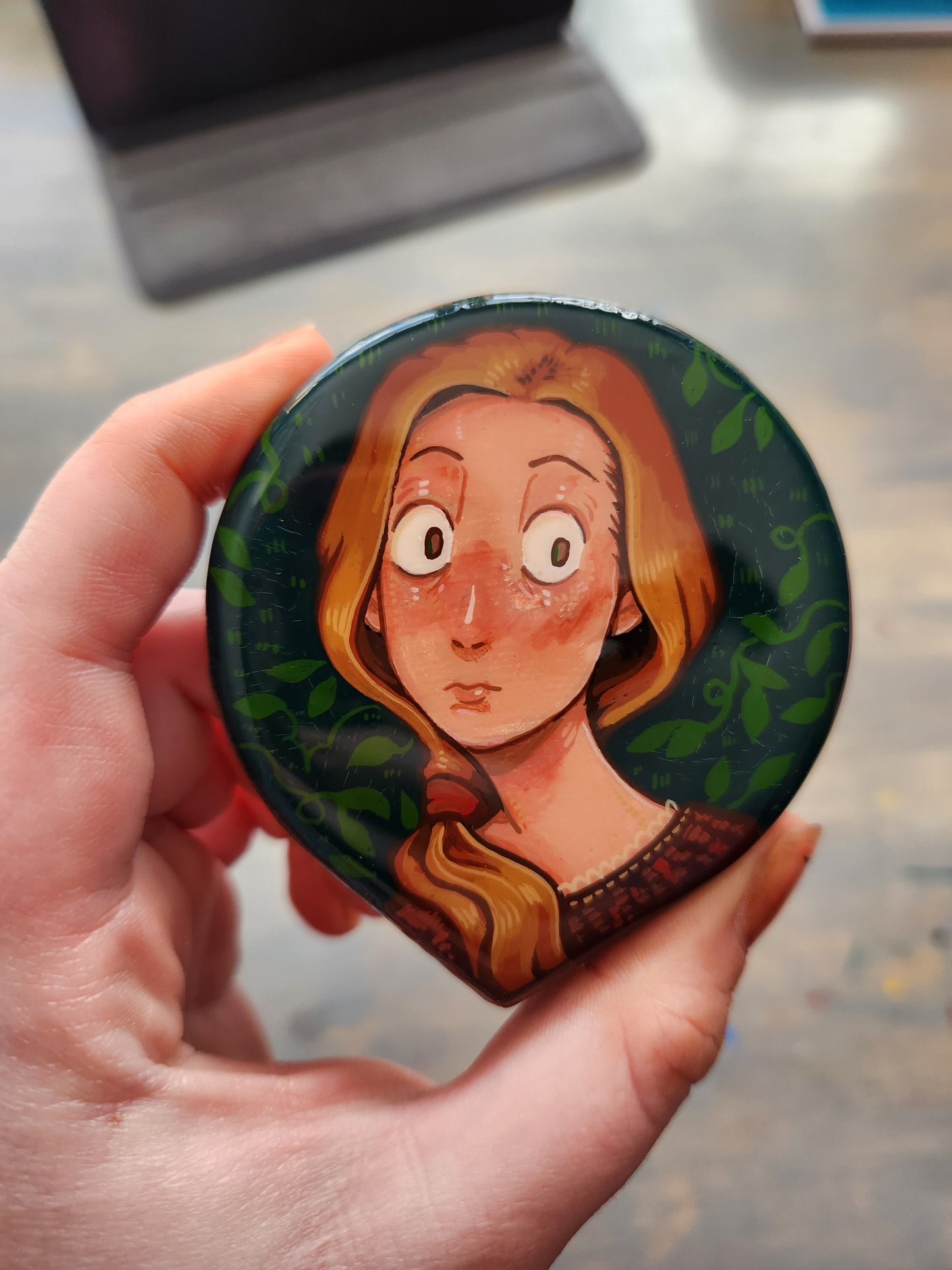 Mirror Compact Prototypes