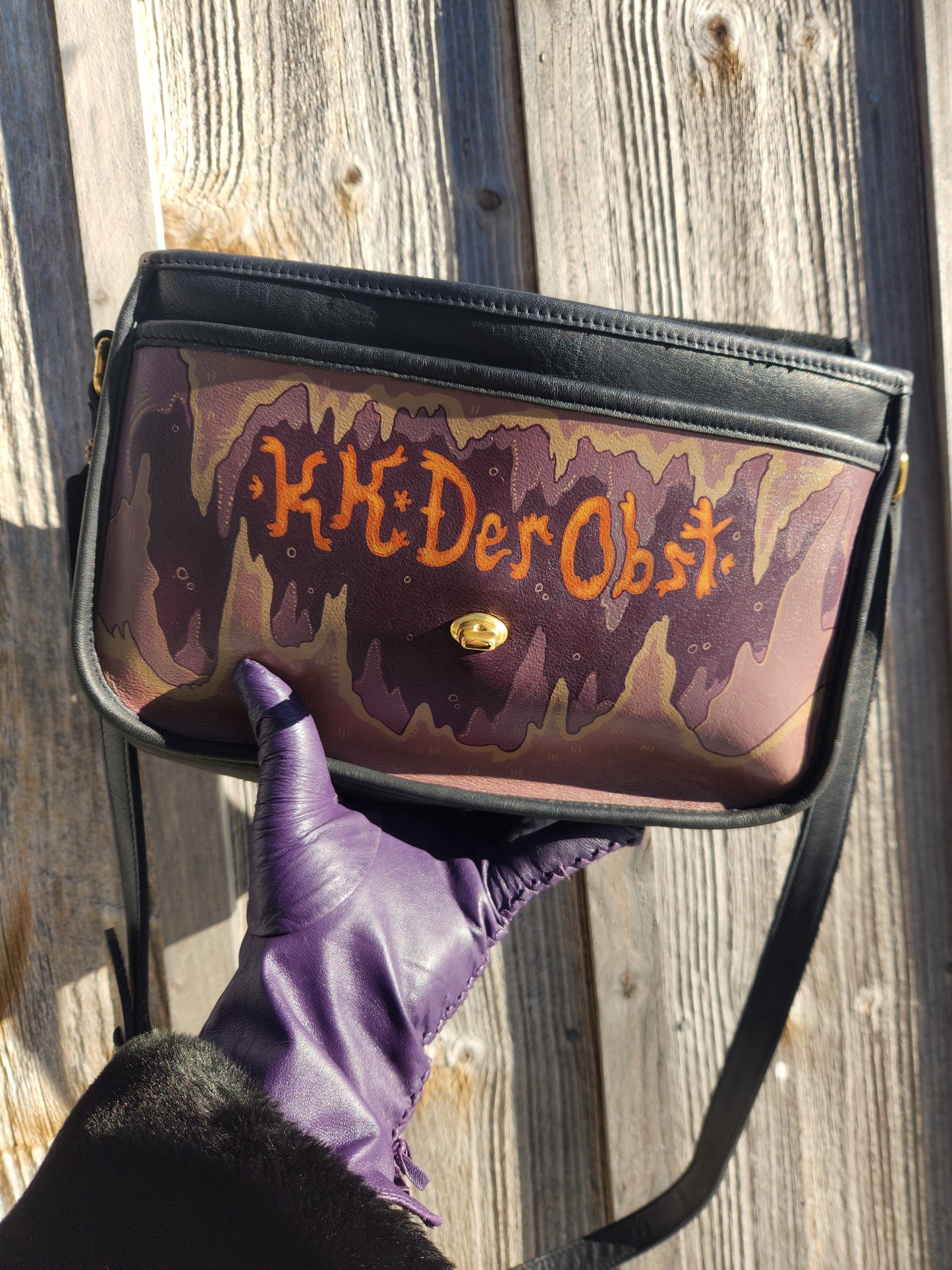 Subtle Night Vampire Bag Original